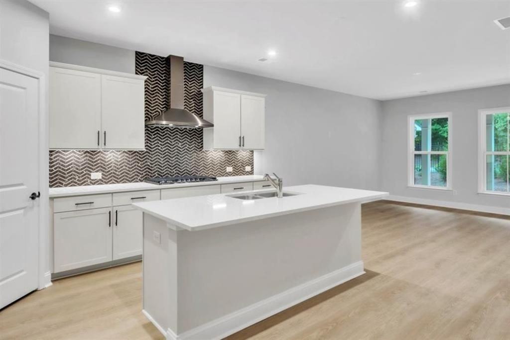 108 Briargate Dr - Photo 5 of 25
