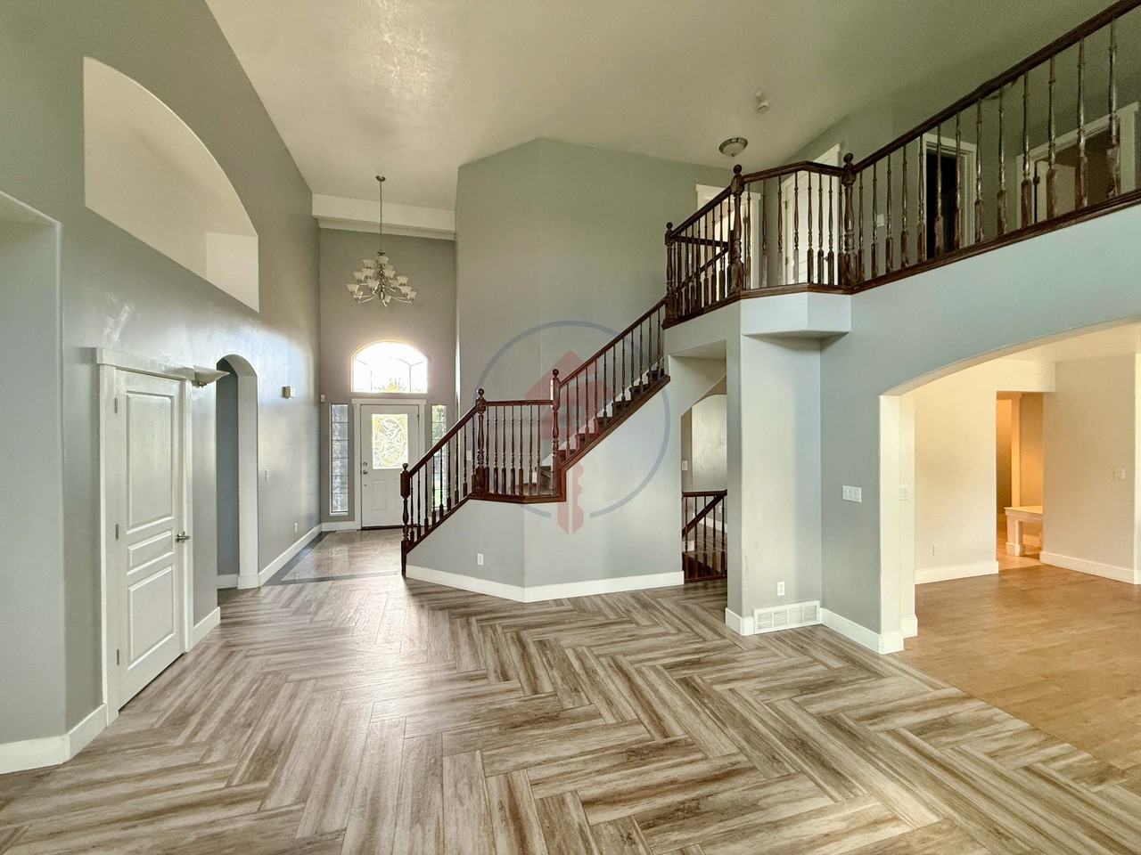 348 Warley Way - Photo 3 of 49