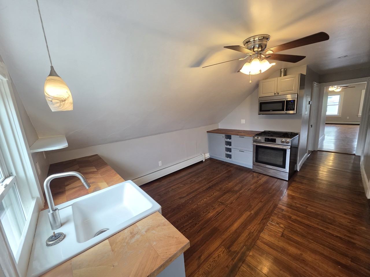 857-859 Hope St - Photo 5 of 12