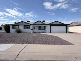 featured image of 614 N 74th St