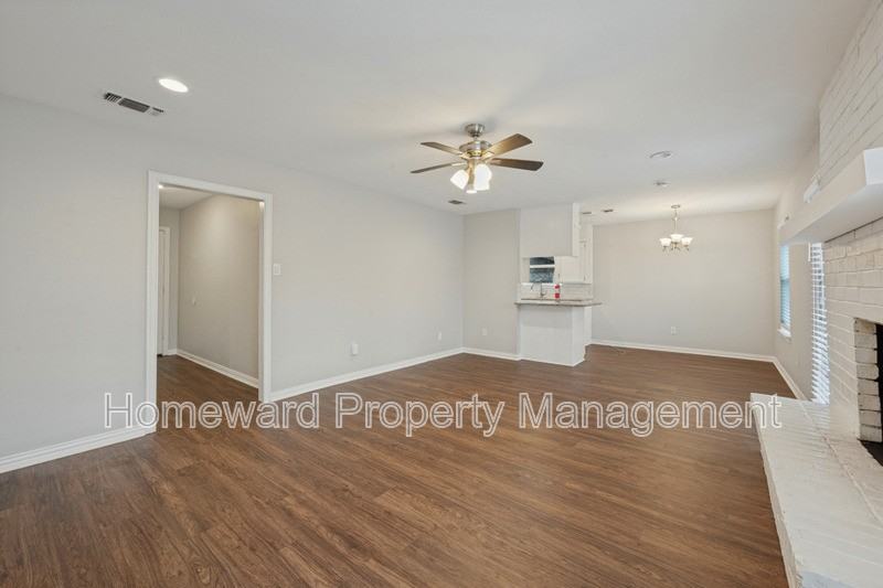 5853 Lance Ct - Photo 2 of 12