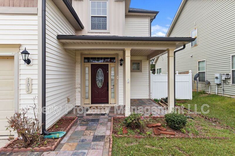 103 River Oak St - Photo 2 of 19