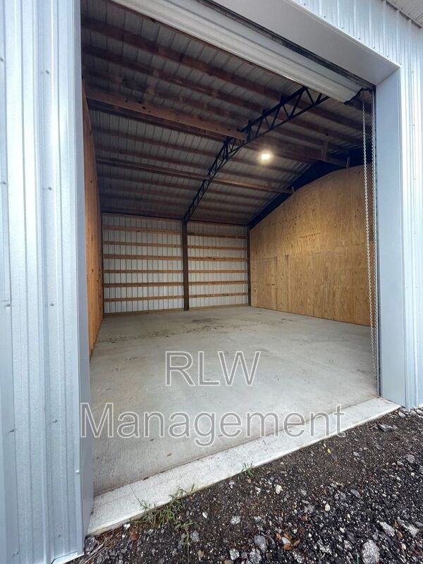 625 N Country Rd - Photo 2 of 4