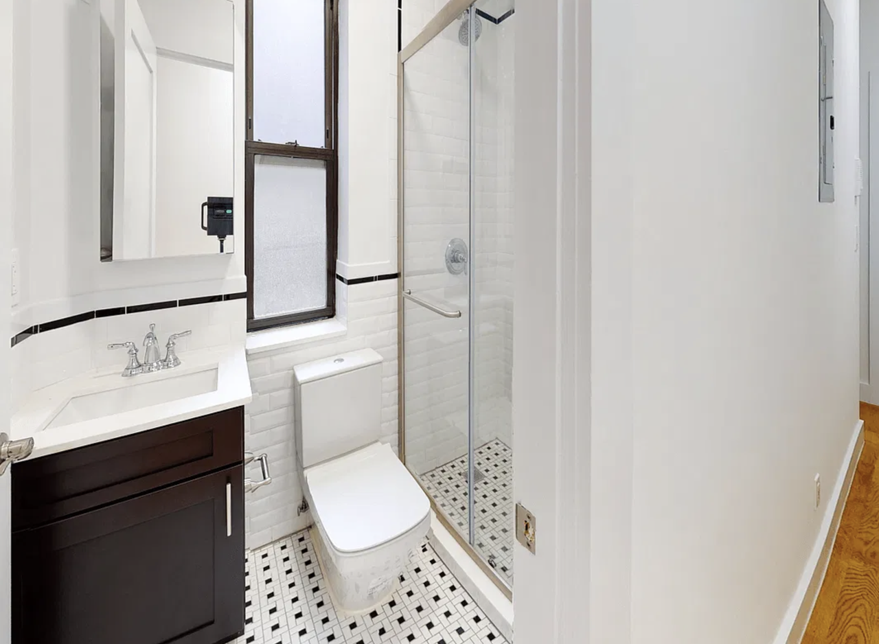 187 Church St #7P - Photo 5 of 7