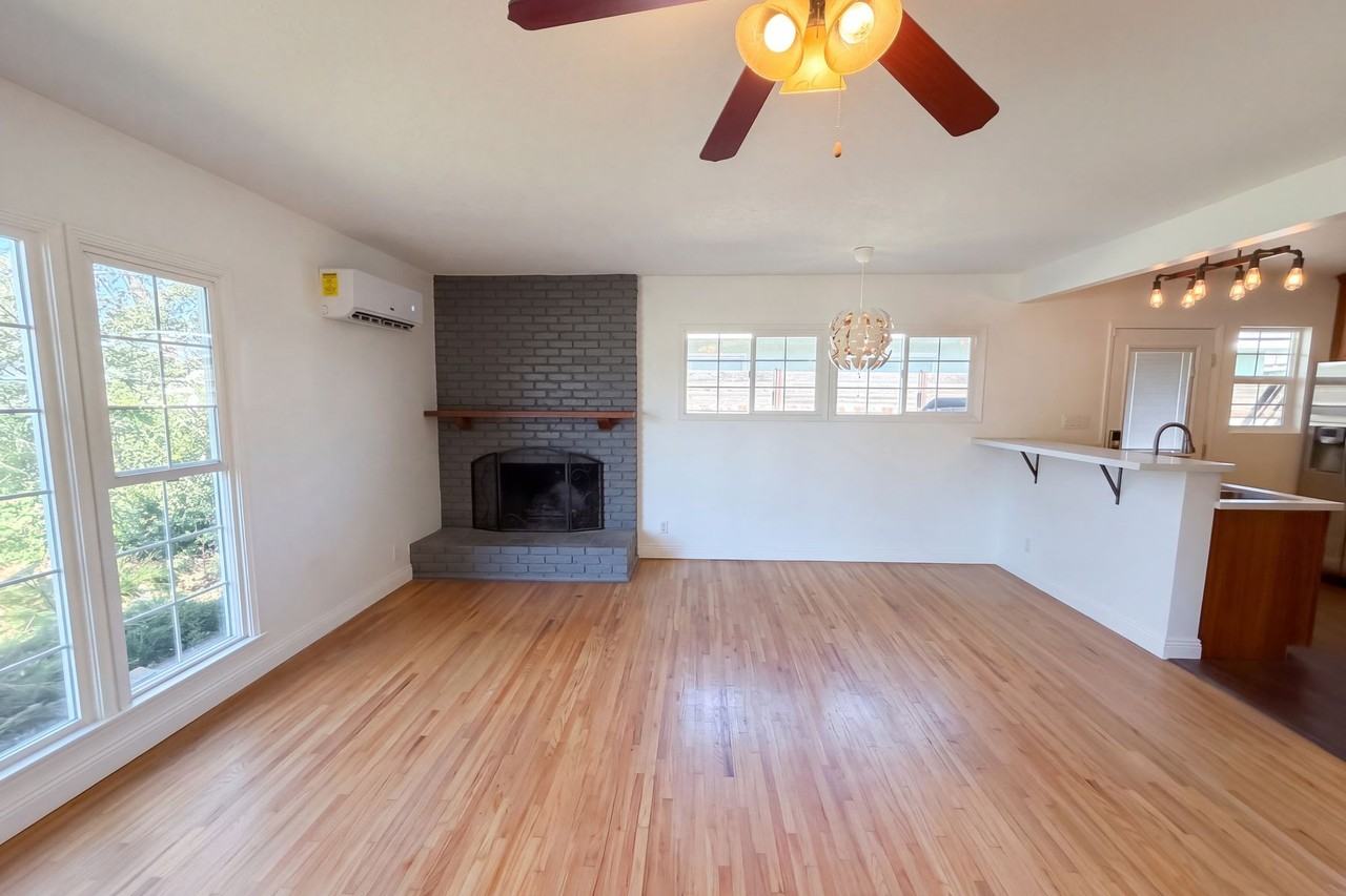 14946 Dunton Dr #NA - Photo 3 of 17