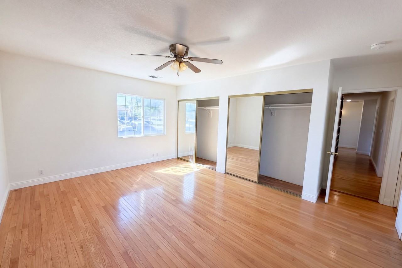 14946 Dunton Dr #NA - Photo 7 of 17