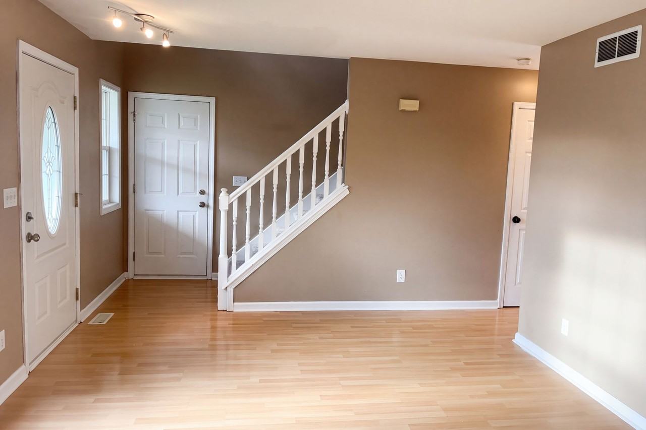 12422 Tippecanoe Pl #NA - Photo 2 of 13