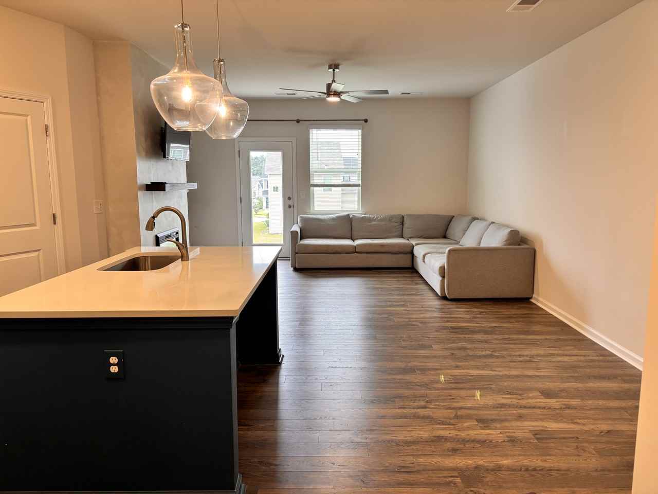 250 Sunny Hill Dr #TH - Photo 3 of 24