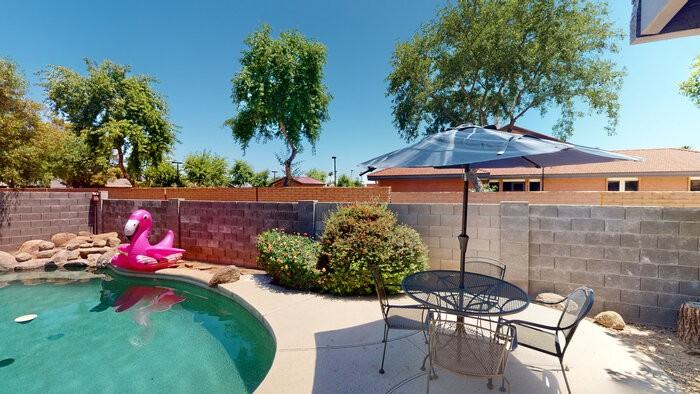 2517 N Cheri Lynn Dr - Photo 3 of 32