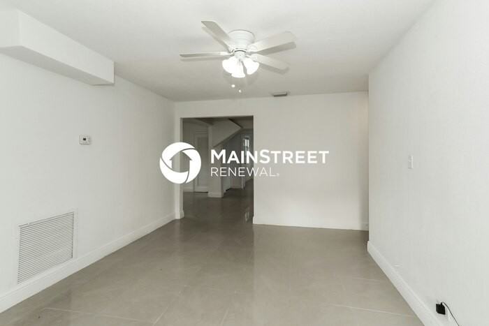 16401 Nw 22nd Ave - Photo 4 of 16