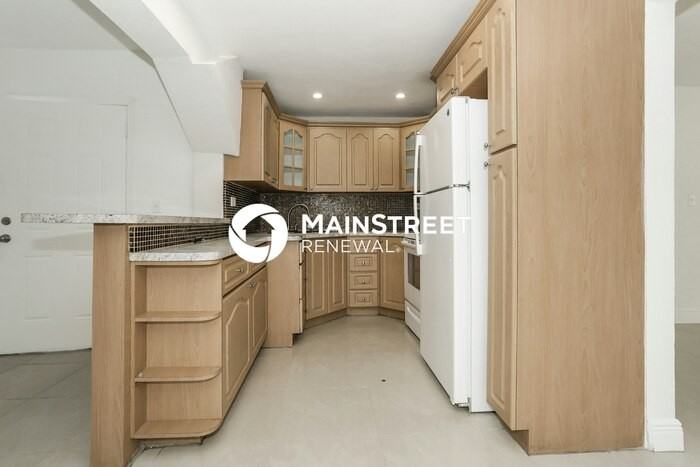 16401 Nw 22nd Ave - Photo 6 of 16