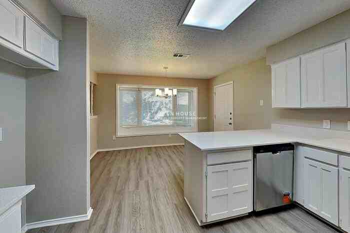 6633 Willow View Dr - Photo 6 of 22