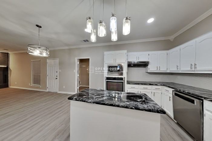 115 Pullman Pl - Photo 7 of 20