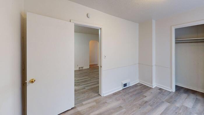 815 N 16th St #1 - Photo 6 of 12