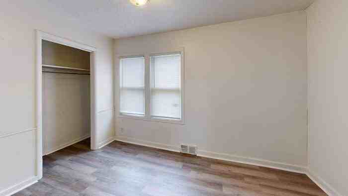 815 N 16th St #1 - Photo 7 of 12