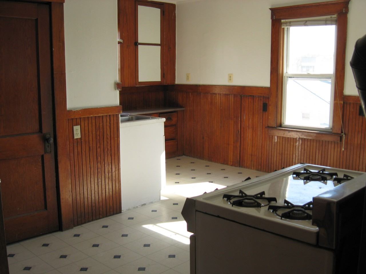 Cedar St & Lincoln St #415 - Photo 3 of 9