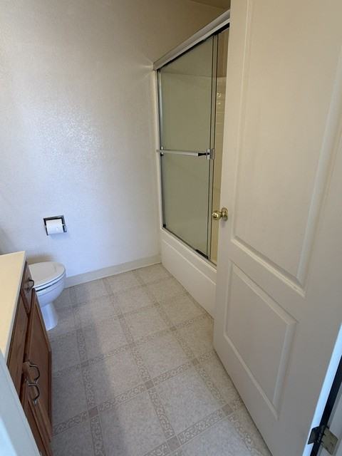 2555 Glen Eagles Dr #1 - Photo 4 of 12