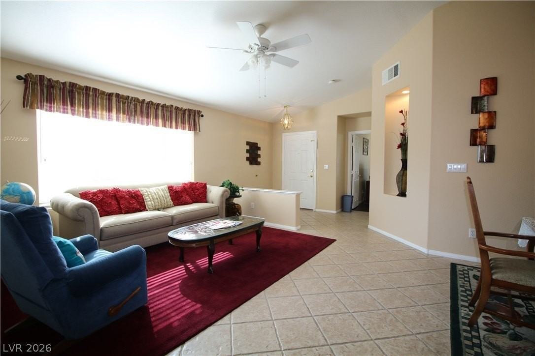 2310 Ashdale Way - Photo 3 of 35