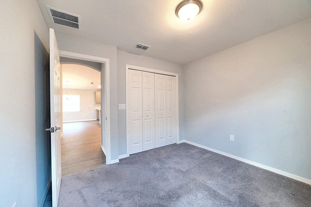 1027 Corso Dr #1 - Photo 3 of 32