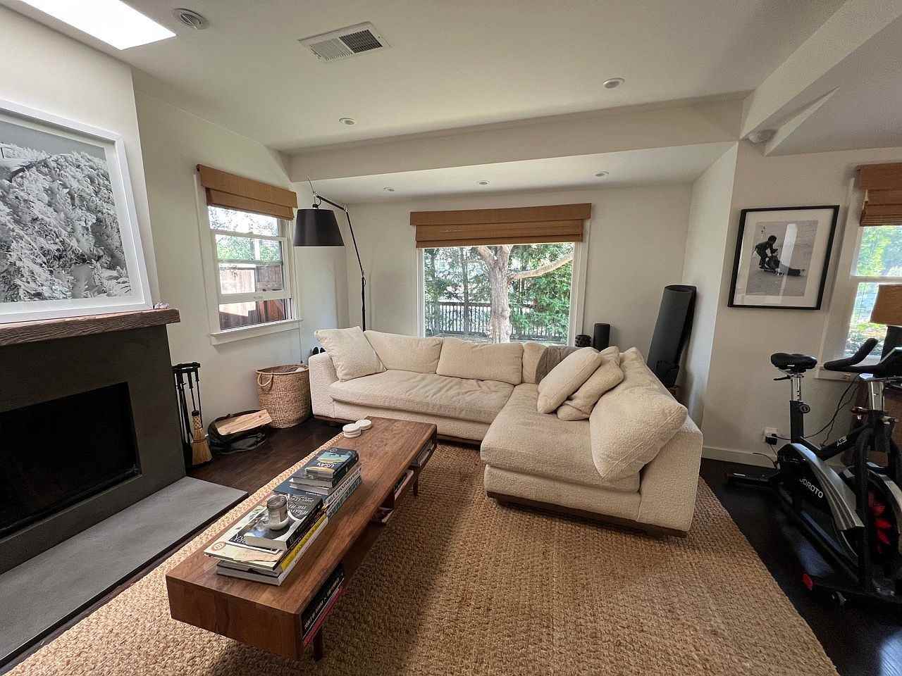 4161 Beethoven St #1 - Photo 7 of 10