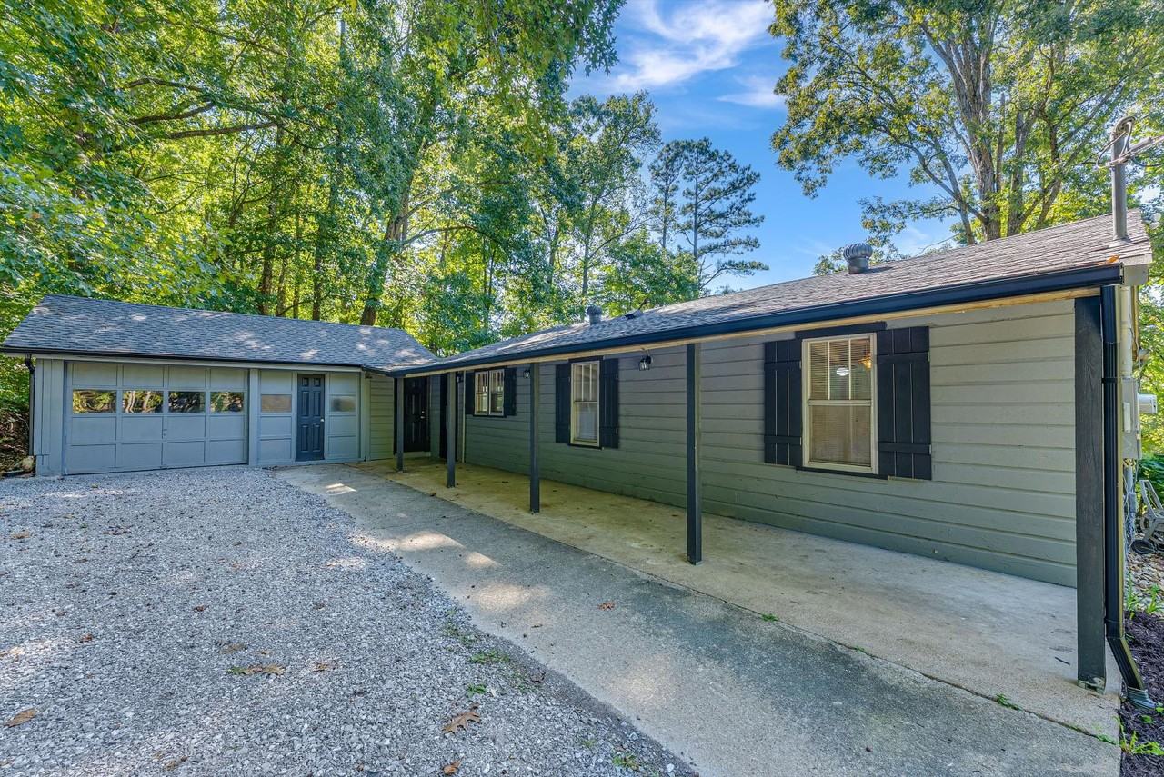 400 Fox Rd - Photo 6 of 20