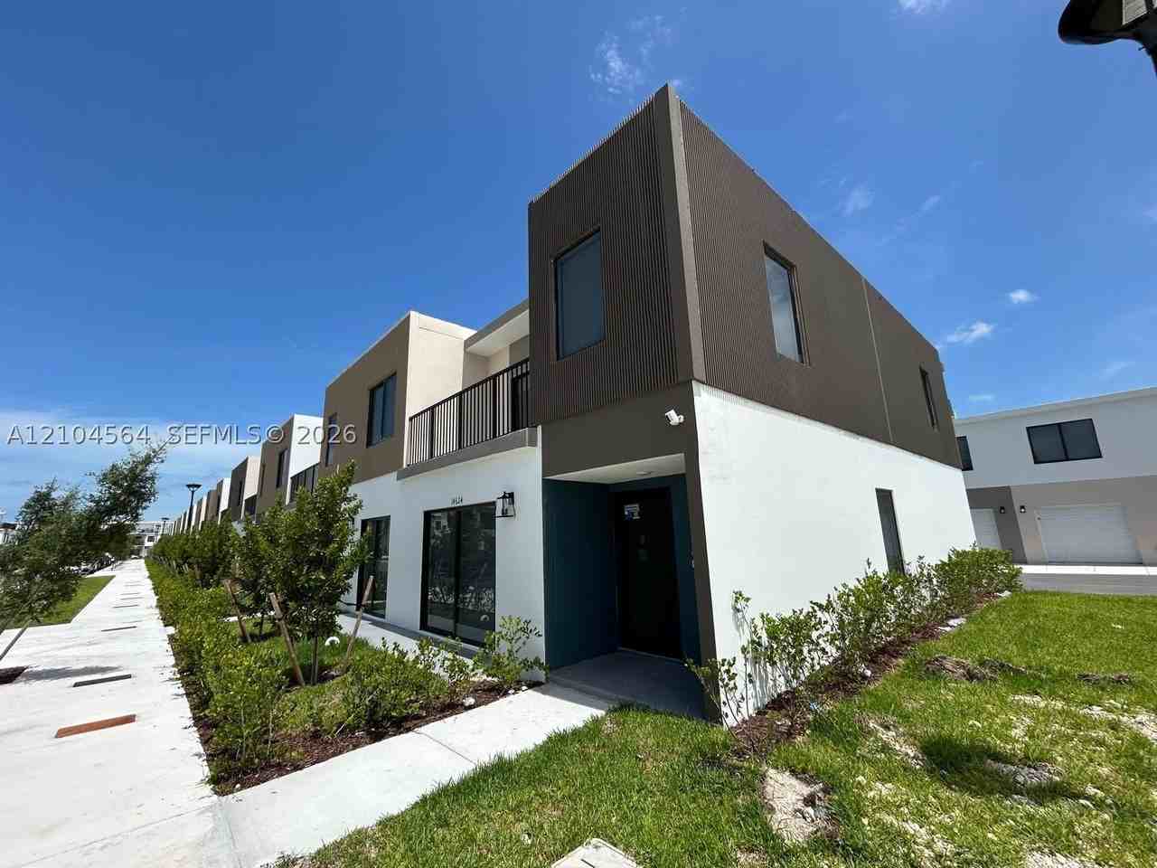 14624 Sw 261st Ter #2 - Photo 2 of 22