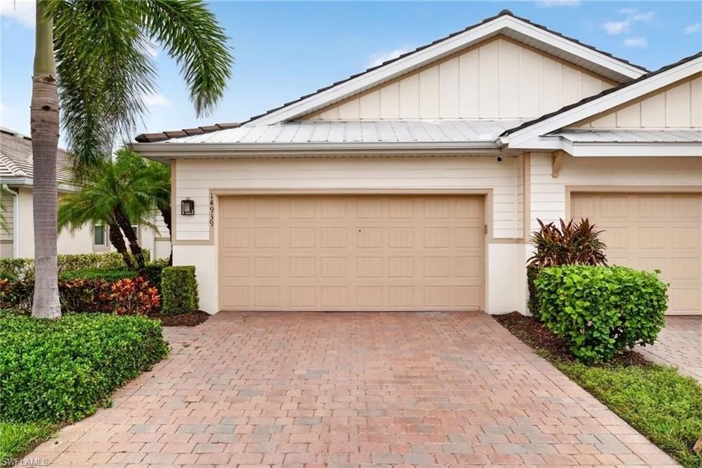 14939 Edgewater Cir
