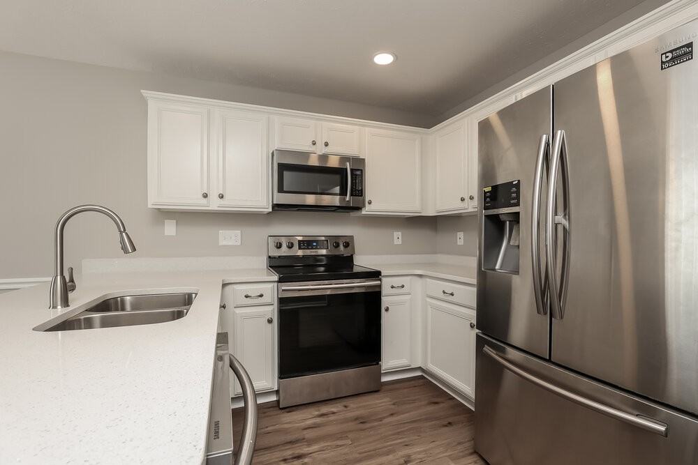 776 Dover Glen Dr - Photo 5 of 17