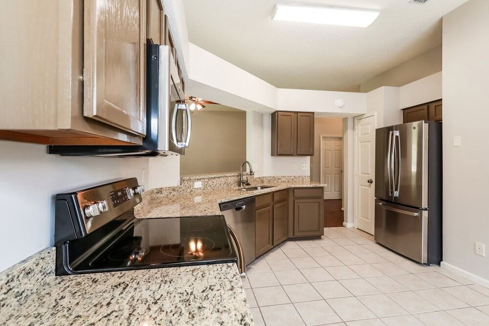 4534 Cobblefield Cir W - Photo 6 of 14