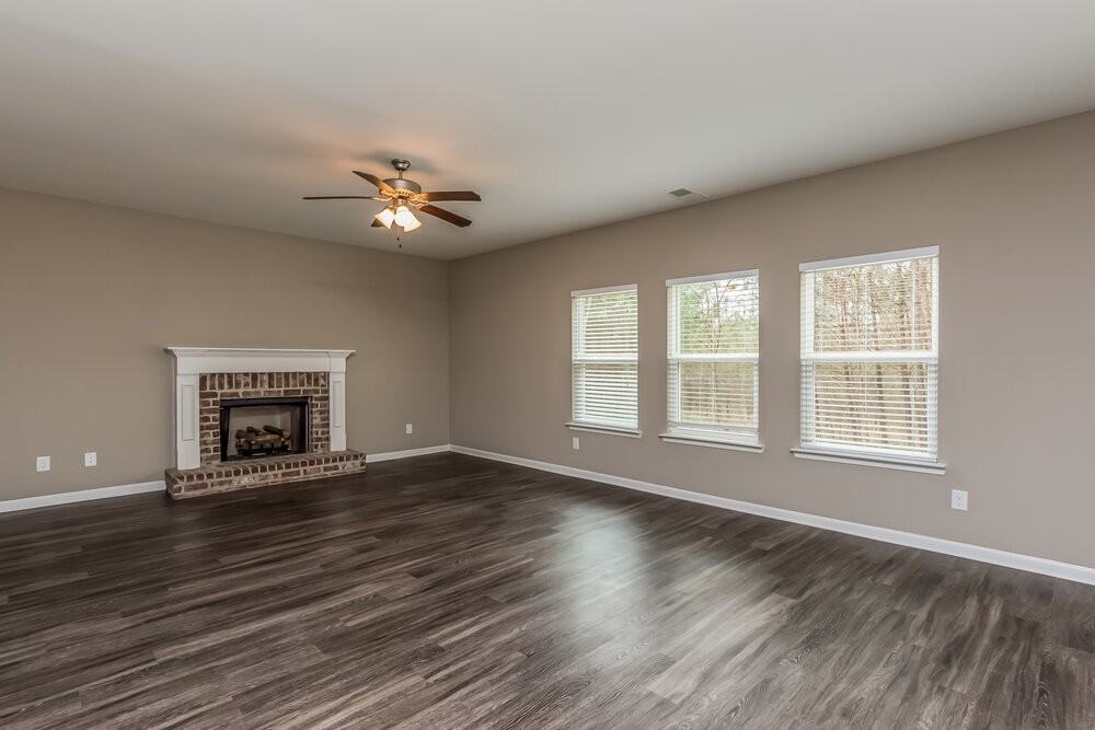105 Archer Ct Nw - Photo 5 of 17