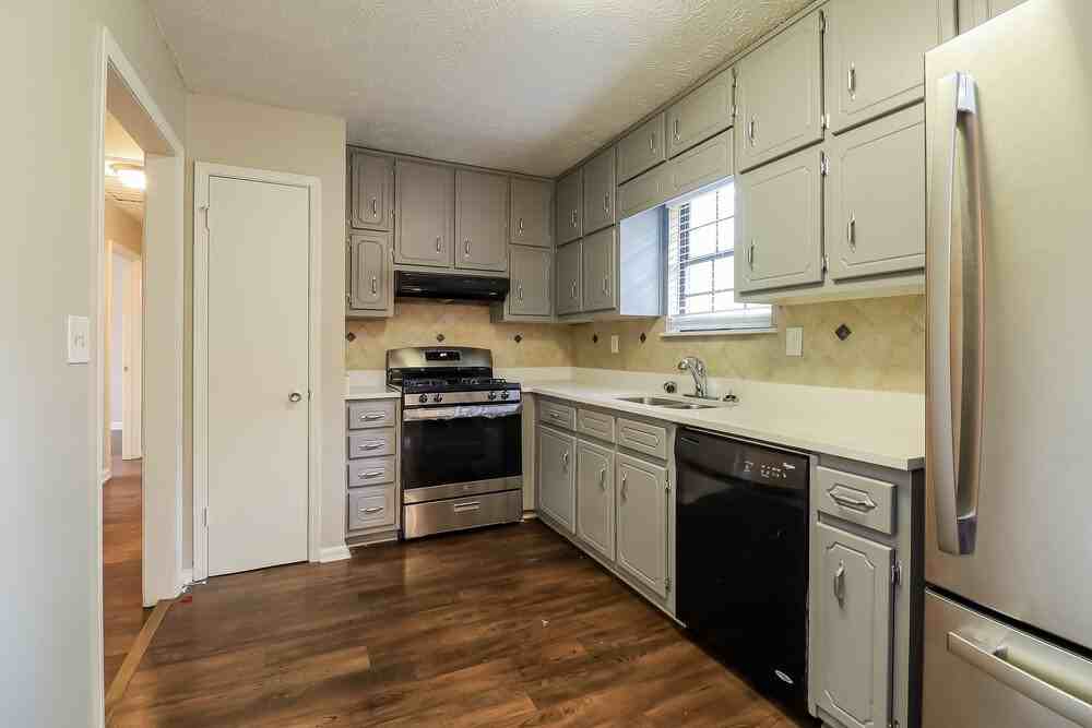 80 Allison Ct - Photo 7 of 16