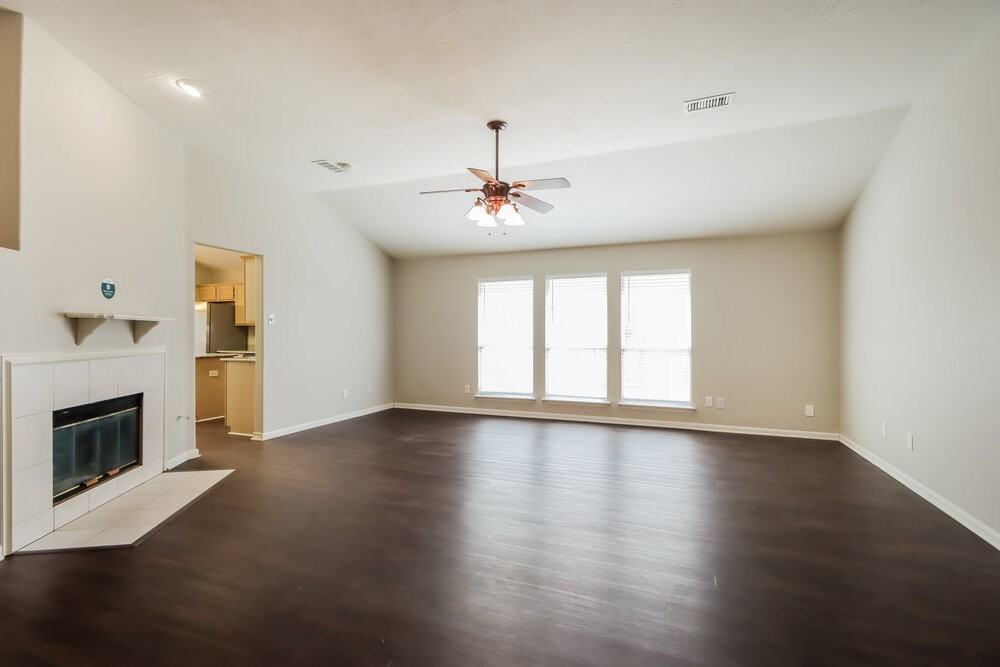 20722 Lake Park Trl - Photo 5 of 16