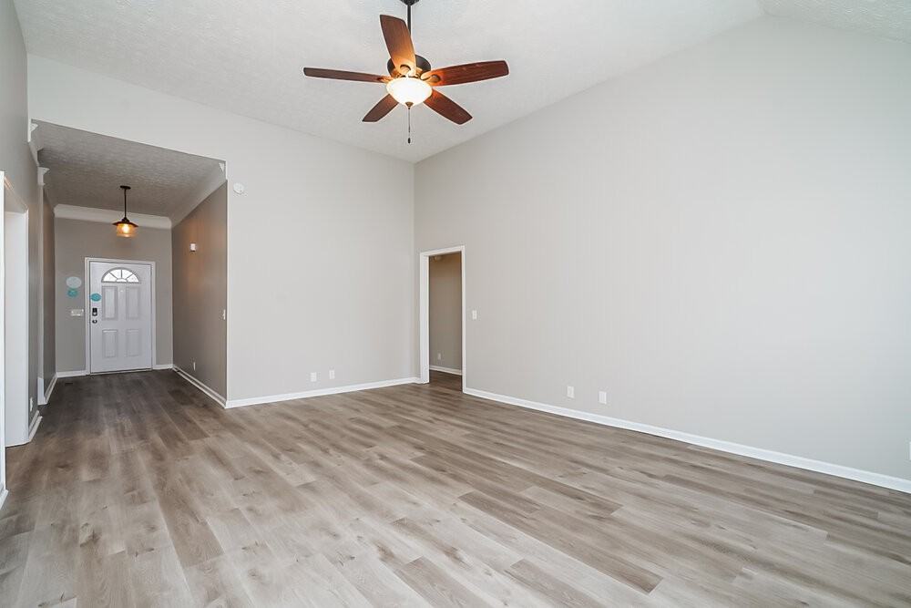 2518 English Hill Dr - Photo 5 of 17