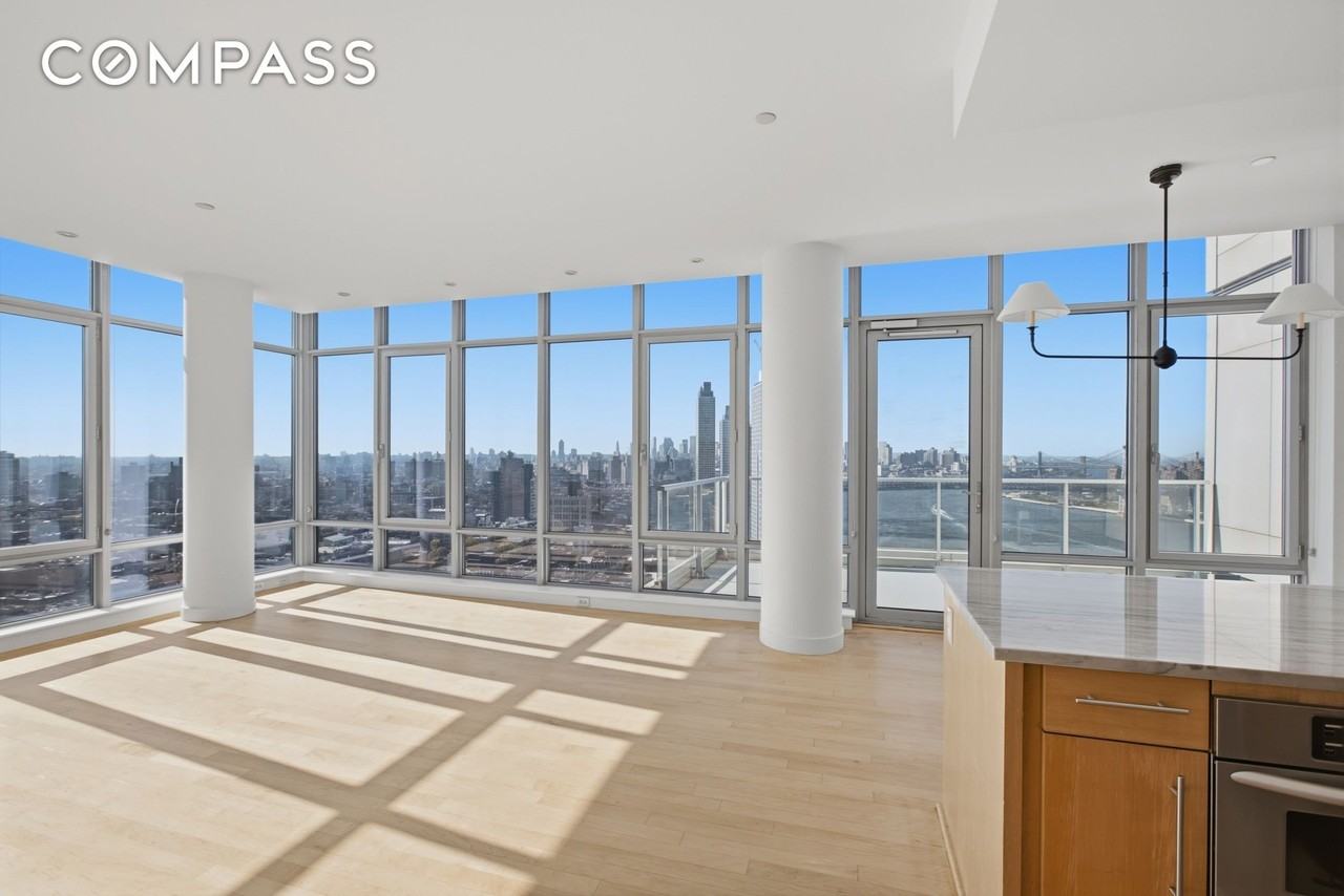 1 Northside Piers #PH5 - Photo 2 of 20