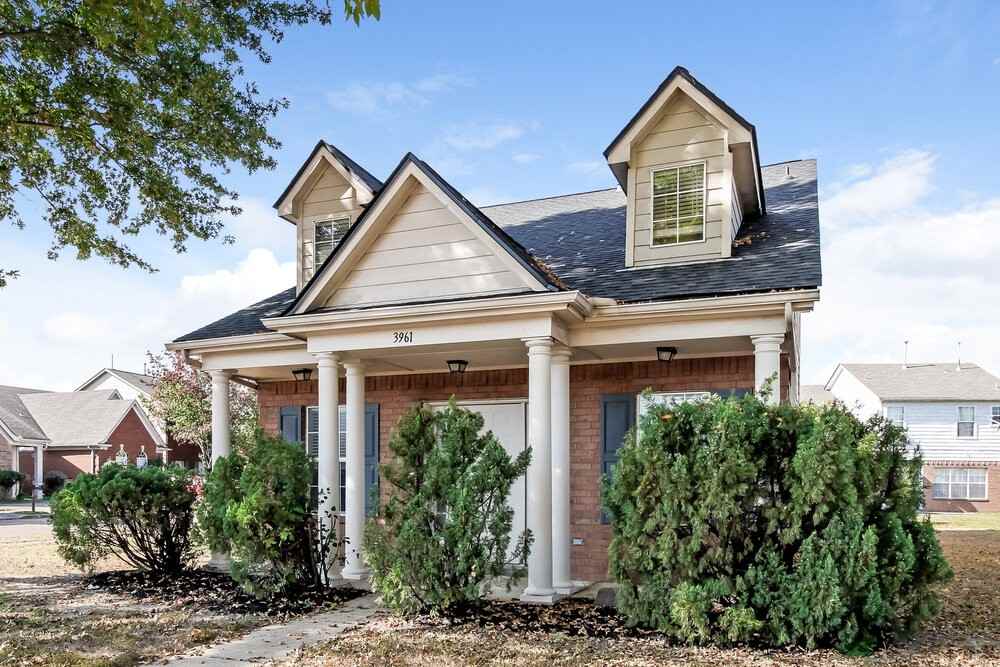 3961 Lipscomb Cv - Photo 4 of 17