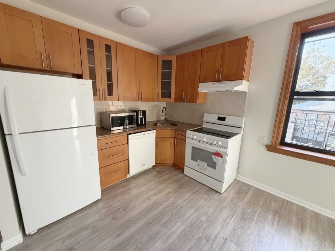 3765 18th Avenue - Photo 3 of 9