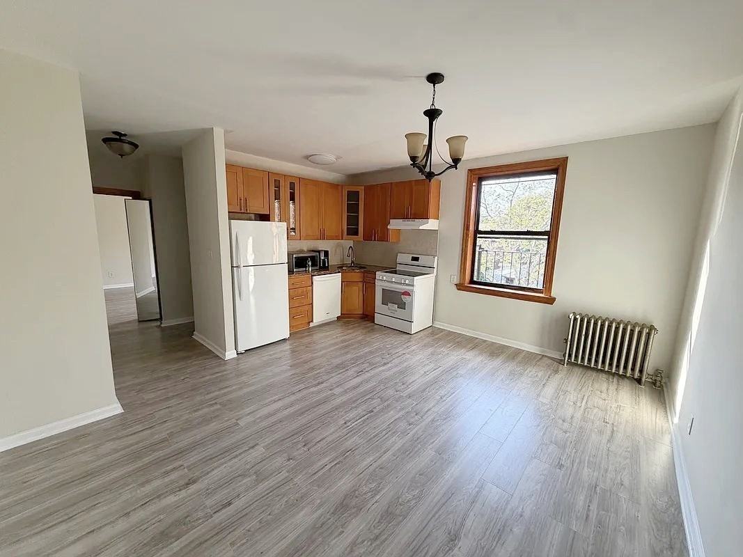 3765 18th Avenue - Photo 5 of 9