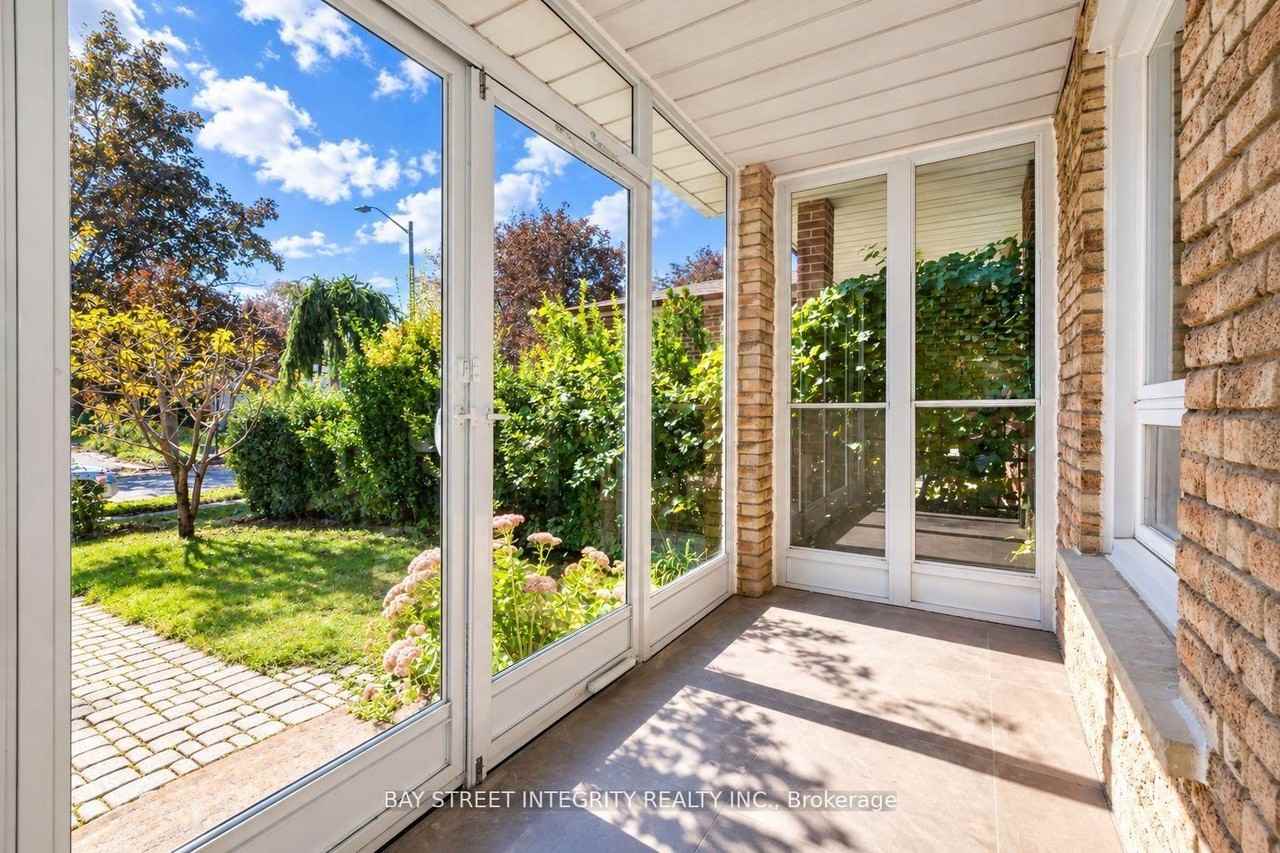 12 Charnwood Place - Photo 7 of 46