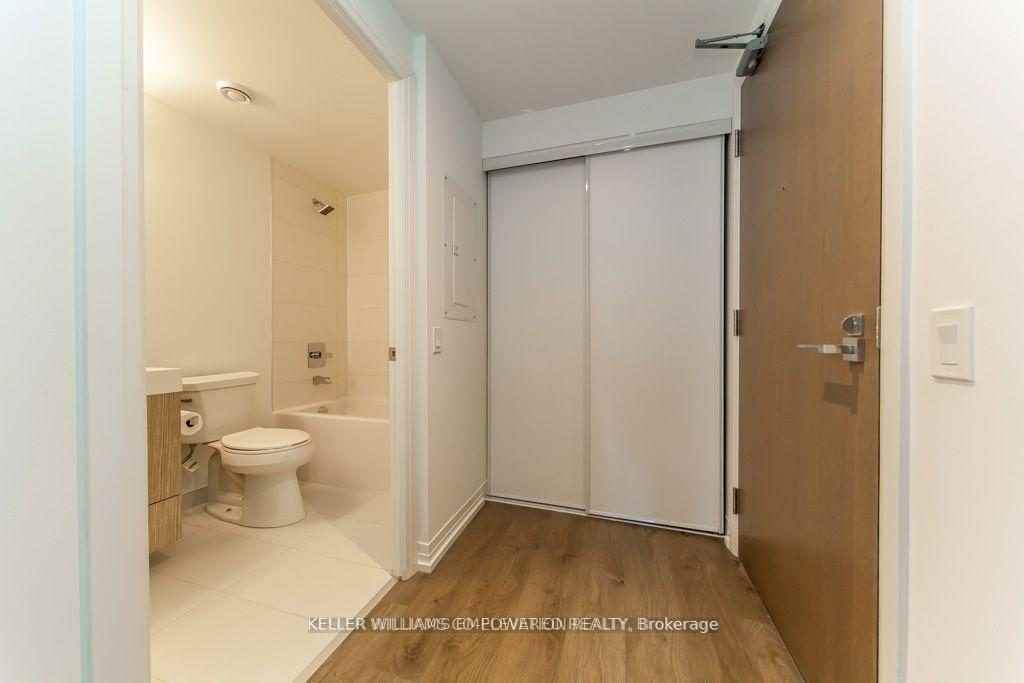 251 Jarvis Street #522 - Photo 2 of 24
