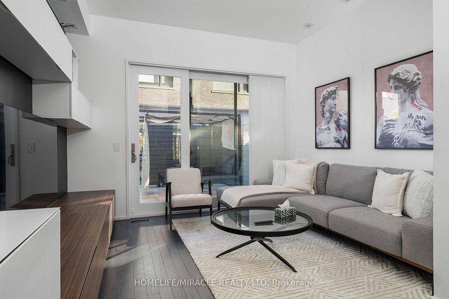 249 Claremont Street - Photo 4 of 39