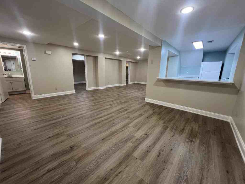 1320 Barret Ave - Photo 2 of 30