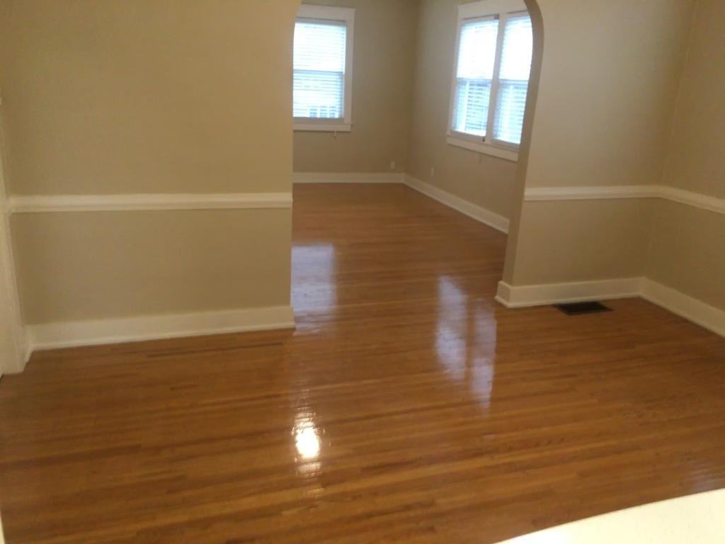 1312 Barret Ave - Photo 5 of 16