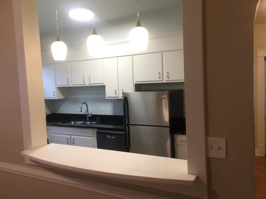 1312 Barret Ave - Photo 6 of 16
