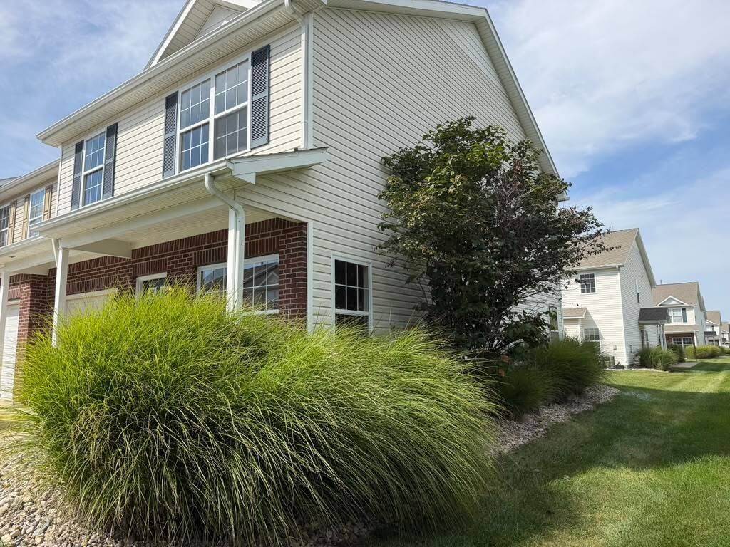 9770 Green Knoll Dr #1 - Photo 2 of 35