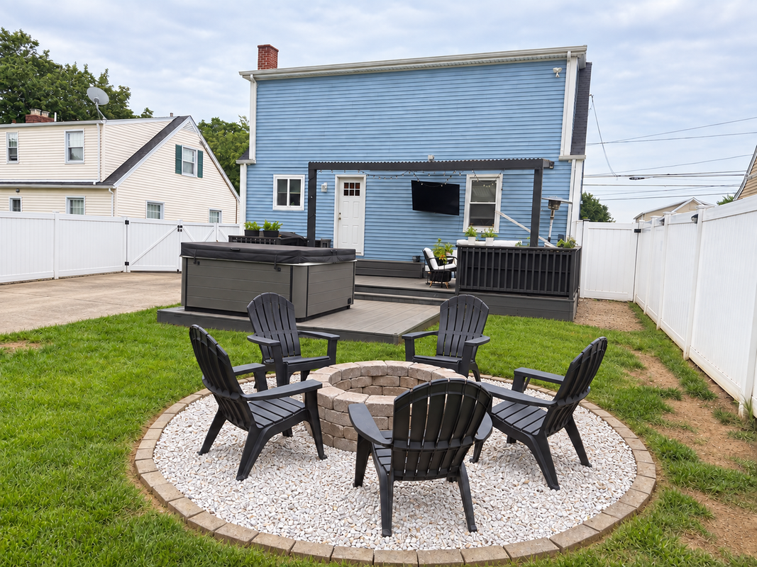 691 Stratford Rd - Photo 3 of 4