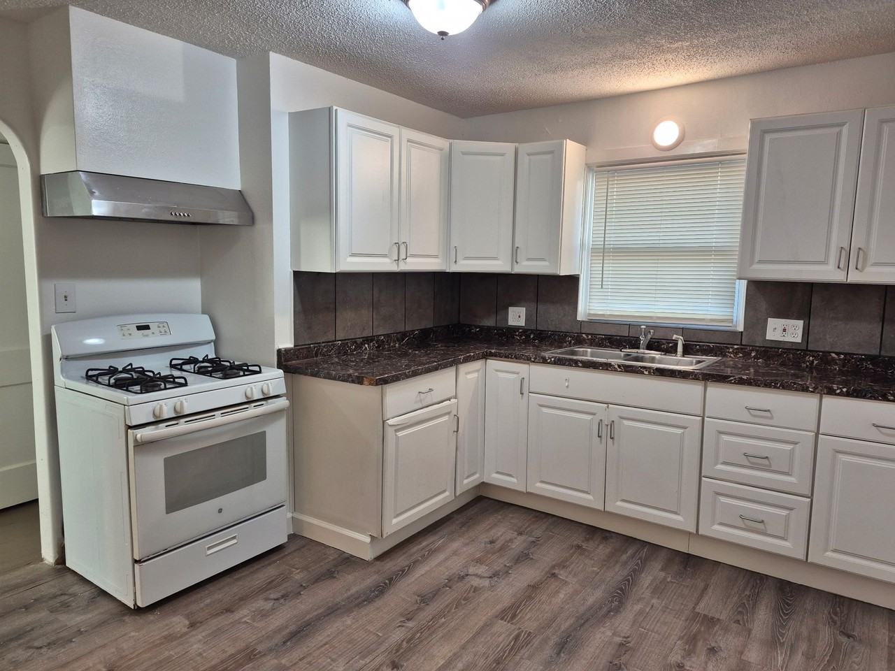 1852 E 78th St #1 - Photo 6 of 13