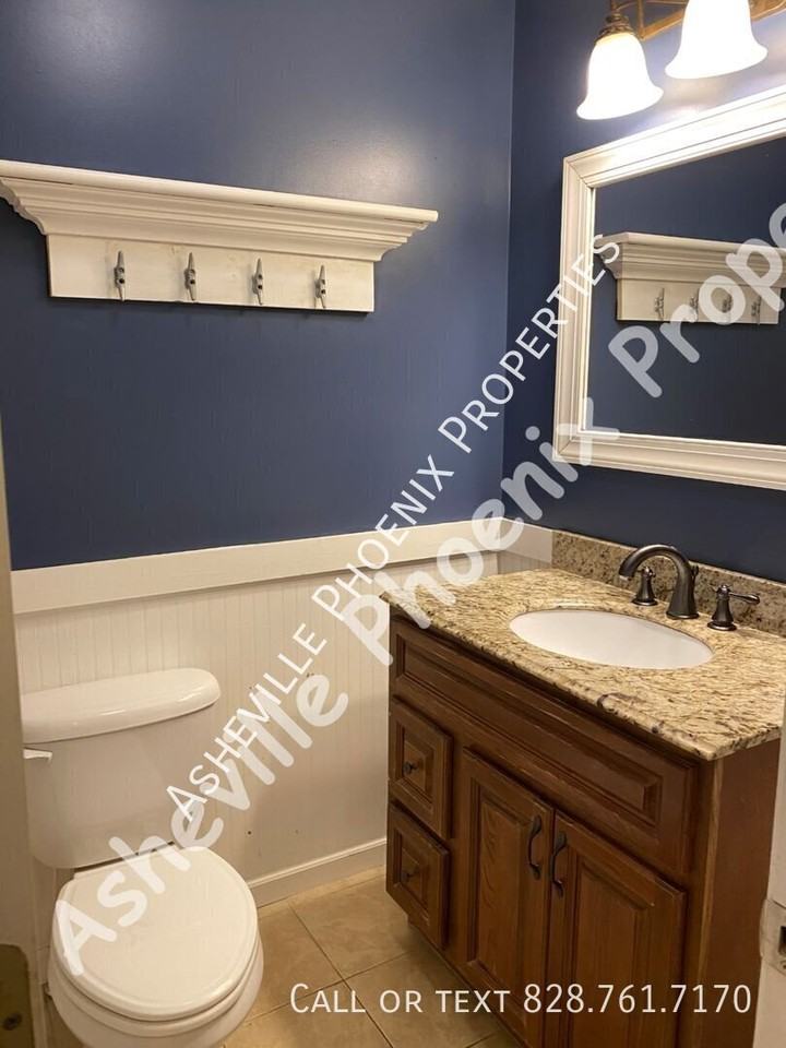 74 Robinson Ave - Photo 7 of 11