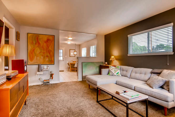3246 N Milwaukee St - Photo 4 of 13