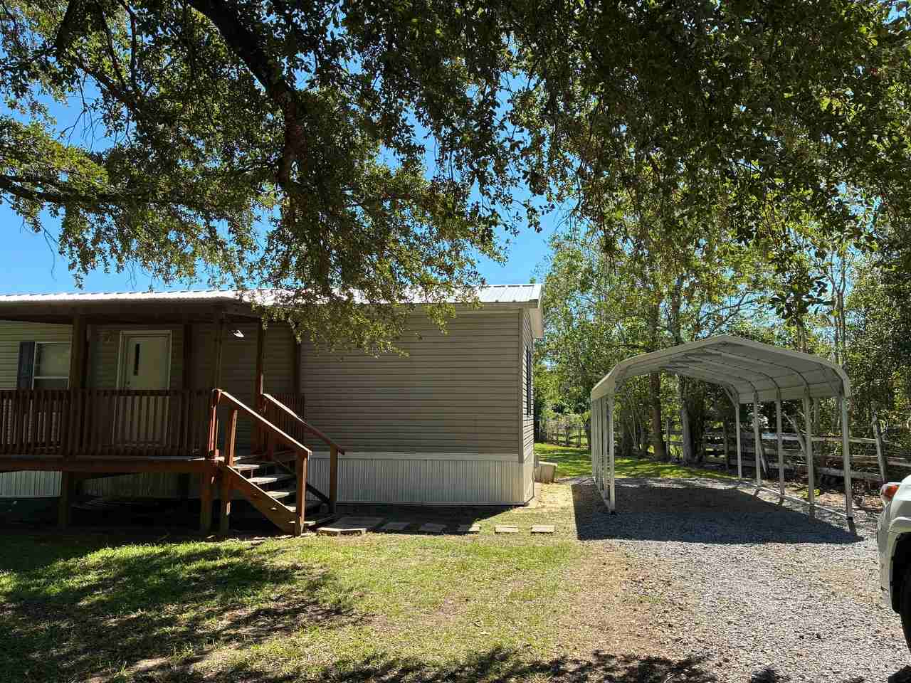 3226 Blythe Rd - Photo 2 of 17