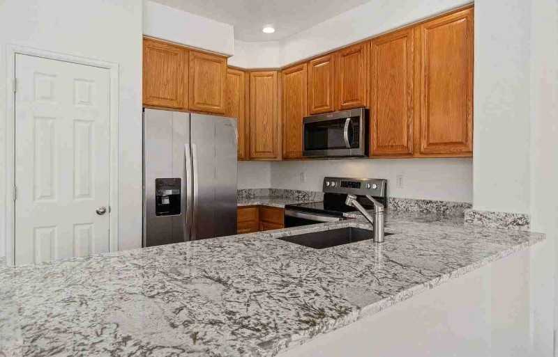 2261 E 128th Ave - Photo 3 of 19